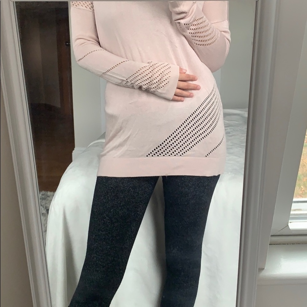 Express Sweater - Picture 7 of 7